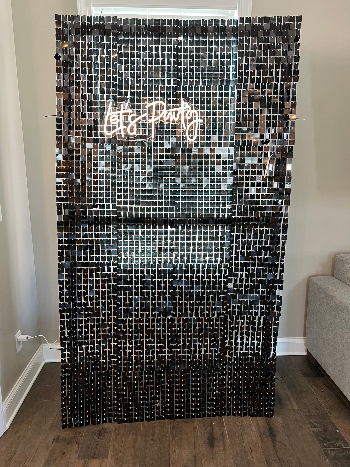Shimmer Wall